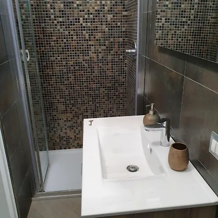 Rosa Al Museo * Naples